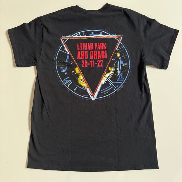 Def Leppard Concert Tour T Shirt Medium Hysteria Etihad Park Abu Dhabi EUC RARE - Picture 2 of 7